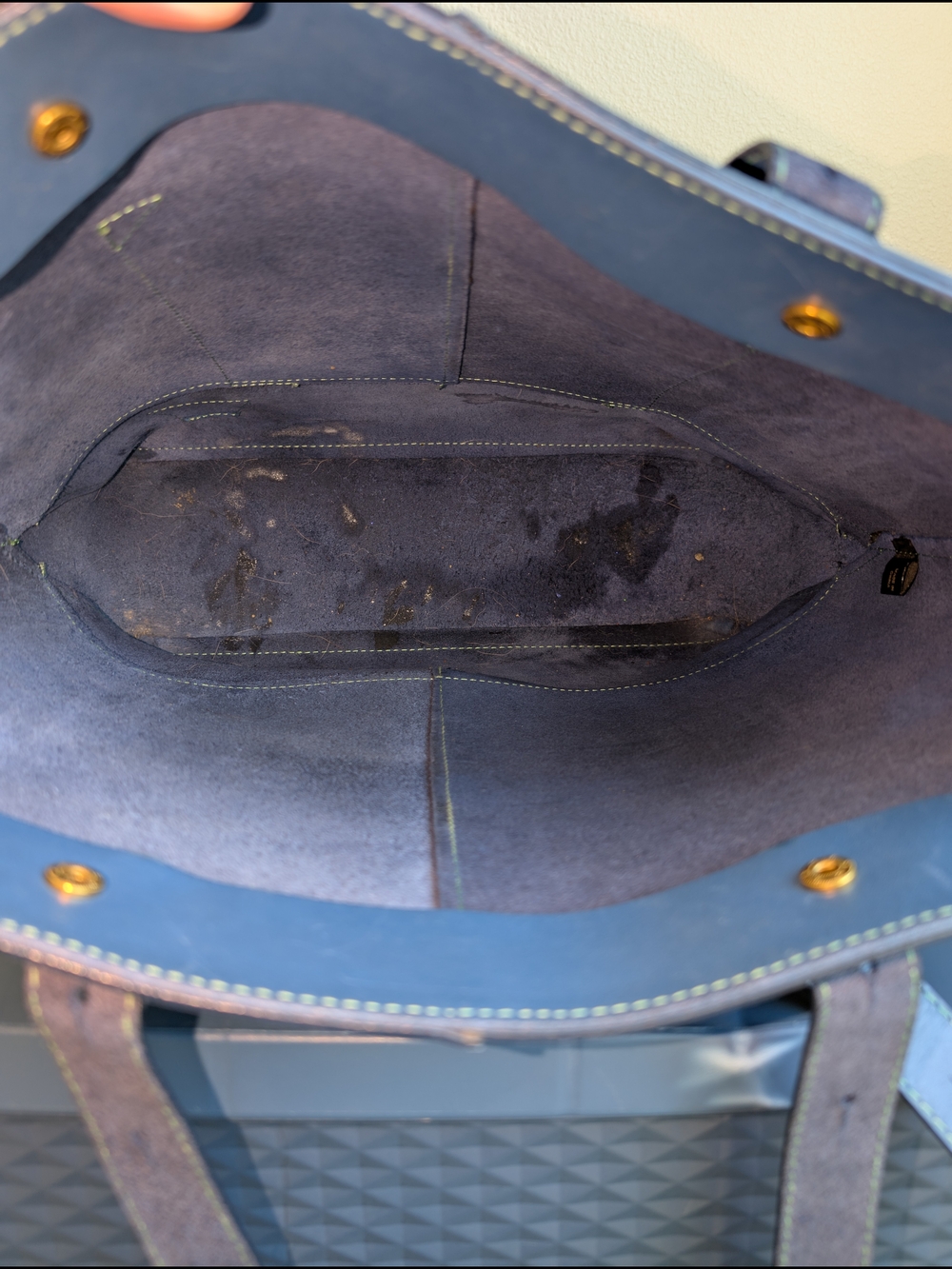 IIIBeCa by Joy Gryson leather tote bag - Picture 6 of 8